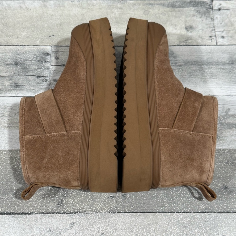 Mellow Shearling Platform Boot- Chestnut / Gold -… - image 6